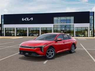 New 2025 Kia K4 LXS image 1