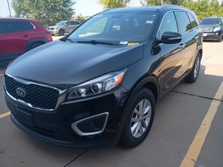 Used 2017 Kia Sorento LX image 1