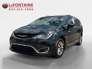 Certified 2020 Chrysler Pacifica Touring-L Plus image 1