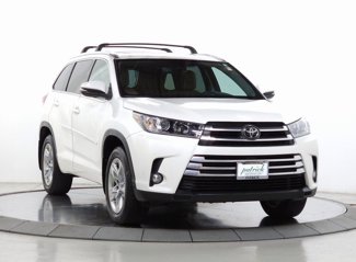 Used 2017 Toyota Highlander Limited image 1