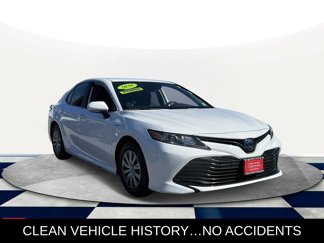Certified 2020 Toyota Camry LE image 1