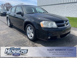 Used 2013 Dodge Avenger SXT image 1
