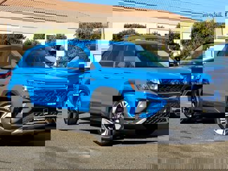 New 2024 Volkswagen Taos SE image 1