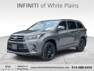 Used 2019 Toyota Highlander SE image 1
