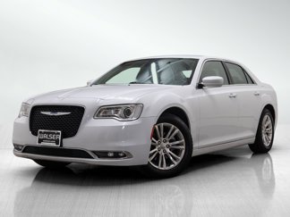 Used 2021 Chrysler 300 Touring w/ Driver Convenience Group image 1