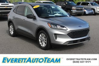 Used 2022 Ford Escape SE w/ Convenience Package image 1