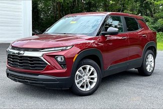 Used 2025 Chevrolet TrailBlazer LS w/ LS Convenience Package image 1