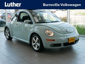 Used 2010 Volkswagen Beetle Final Edition image 1