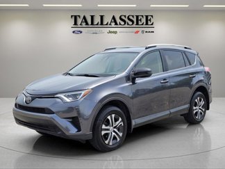 Used 2017 Toyota RAV4 LE image 1