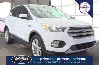 Used 2018 Ford Escape SE image 1
