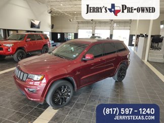 Used 2022 Jeep Grand Cherokee Laredo X image 1