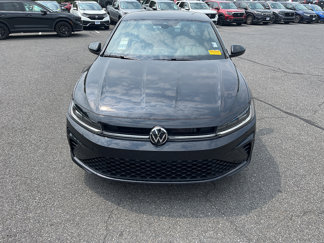 Used 2025 Volkswagen Jetta Sport image 1