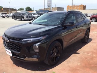 Used 2024 Chevrolet Trax ACTIV w/ Driver Confidence Package image 1