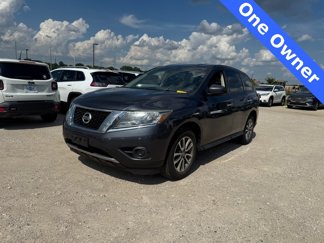 Used 2013 Nissan Pathfinder S image 1