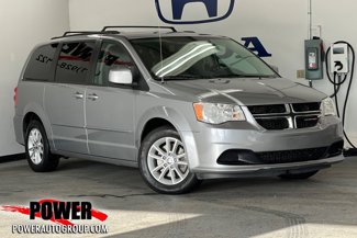 Used 2015 Dodge Grand Caravan SXT image 1
