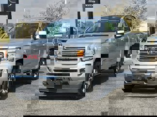 Used 2015 GMC Canyon SLE w/ All-Terrain Package image 1
