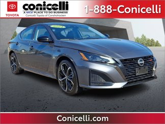 Used 2024 Nissan Altima 2.5 SR image 1