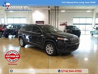 Used 2016 Jeep Cherokee Latitude image 1