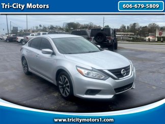 Used 2018 Nissan Altima 2.5 SV image 1