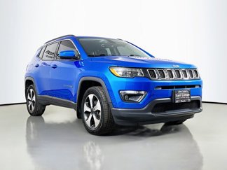 Used 2018 Jeep Compass Latitude w/ Popular Equipment Group image 1