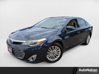 Used 2015 Toyota Avalon Limited image 1