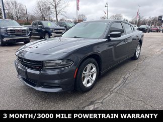 Used 2019 Dodge Charger SXT image 1