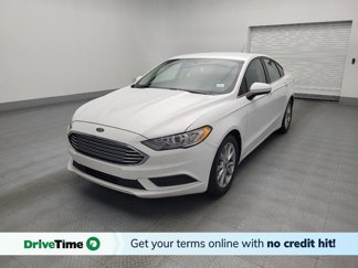 Used 2017 Ford Fusion SE image 1