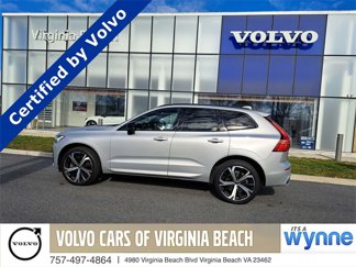 Used 2022 Volvo XC60 B6 R-Design w/ Advanced Package image 1