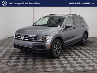 Certified 2019 Volkswagen Tiguan SE w/ Panoramic Sunroof Package image 1