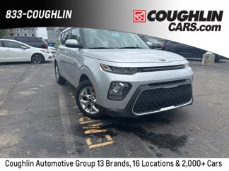 Used 2021 Kia Soul S image 1