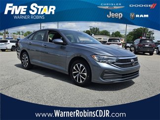 Used 2024 Volkswagen Jetta S image 1