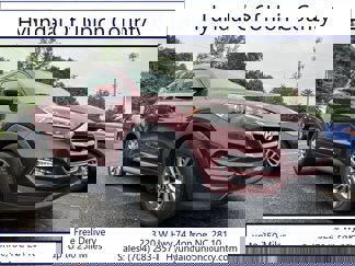 Used 2017 Hyundai Tucson SE image 1