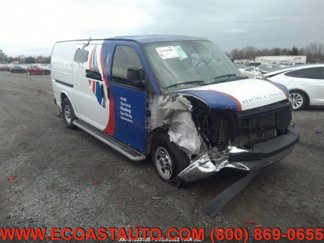 Used 2018 GMC Savana 2500 image 1
