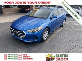 Used 2017 Hyundai Elantra SE image 1