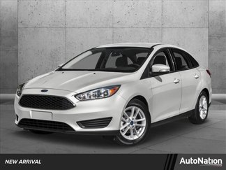 Used 2015 Ford Focus SE image 1