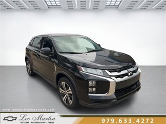 Used 2022 Mitsubishi Outlander Sport SE image 1