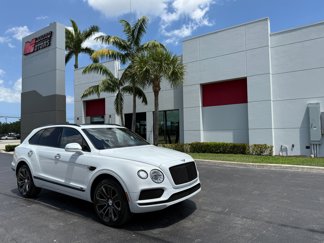 Used 2020 Bentley Bentayga Design Series image 1