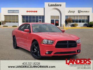 Used 2014 Dodge Charger SXT w/ Blacktop Package image 1