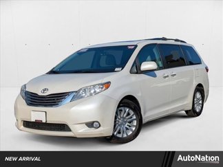 Used 2015 Toyota Sienna XLE Premium image 1