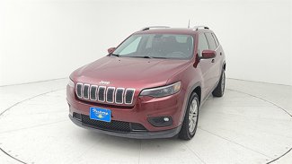 Used 2019 Jeep Cherokee Latitude Plus w/ Comfort/Convenience Group image 1