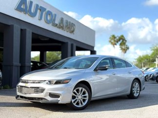 Used 2017 Chevrolet Malibu LT image 1