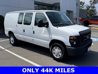 Used 2010 Ford E-250 and Econoline 250 image 1