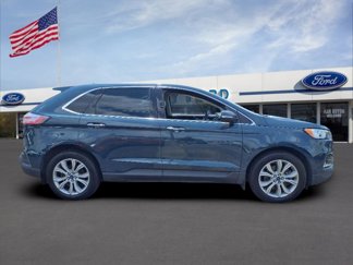 Used 2019 Ford Edge Titanium w/ Cold Weather Package video 2
