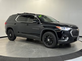 Used 2020 Chevrolet Traverse LT image 1