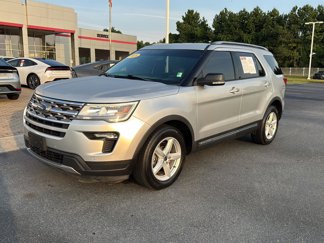 Used 2018 Ford Explorer XLT w/ Equipment Group 202A image 1