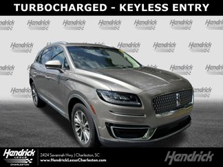 Used 2020 Lincoln Nautilus FWD w/ Equipment Group 101A image 1