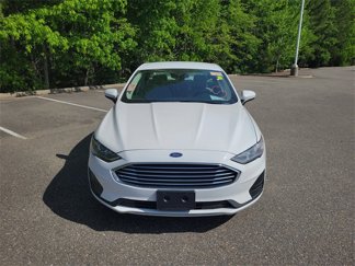 Used 2020 Ford Fusion SE image 1