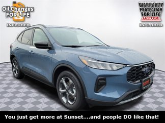 New 2025 Ford Escape ST-Line w/ Equipment Group 301A image 1