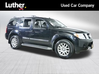 Used 2012 Nissan Pathfinder LE image 1