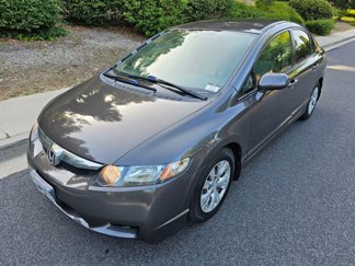 Used 2010 Honda Civic LX image 1